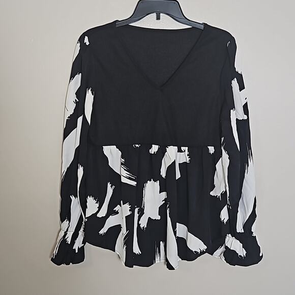 Flounce Sleeve V Neck Peplum Top Sz Large - Picture 2 of 9